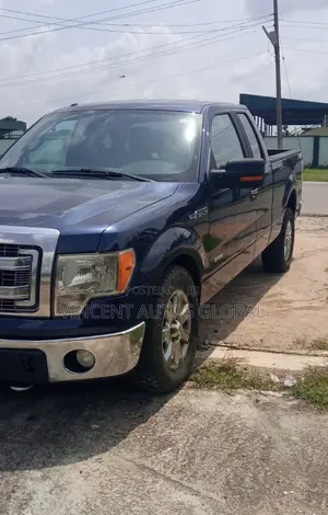 Ford F-150 XLT 4dr SuperCab 4WD 6.5 ft. SB (3.7L 6cyl 6A) 2014 Blue