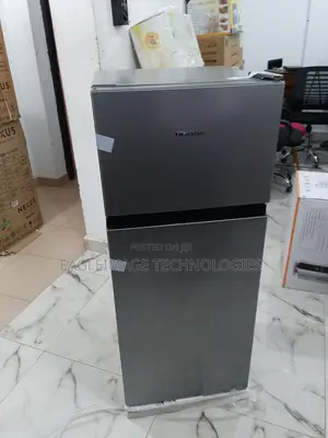 D0uble-Door 124L Hisense Refrigerator(172dr)