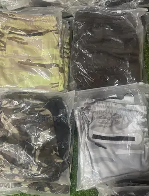 Camo Gym Shorts With Inner Tights