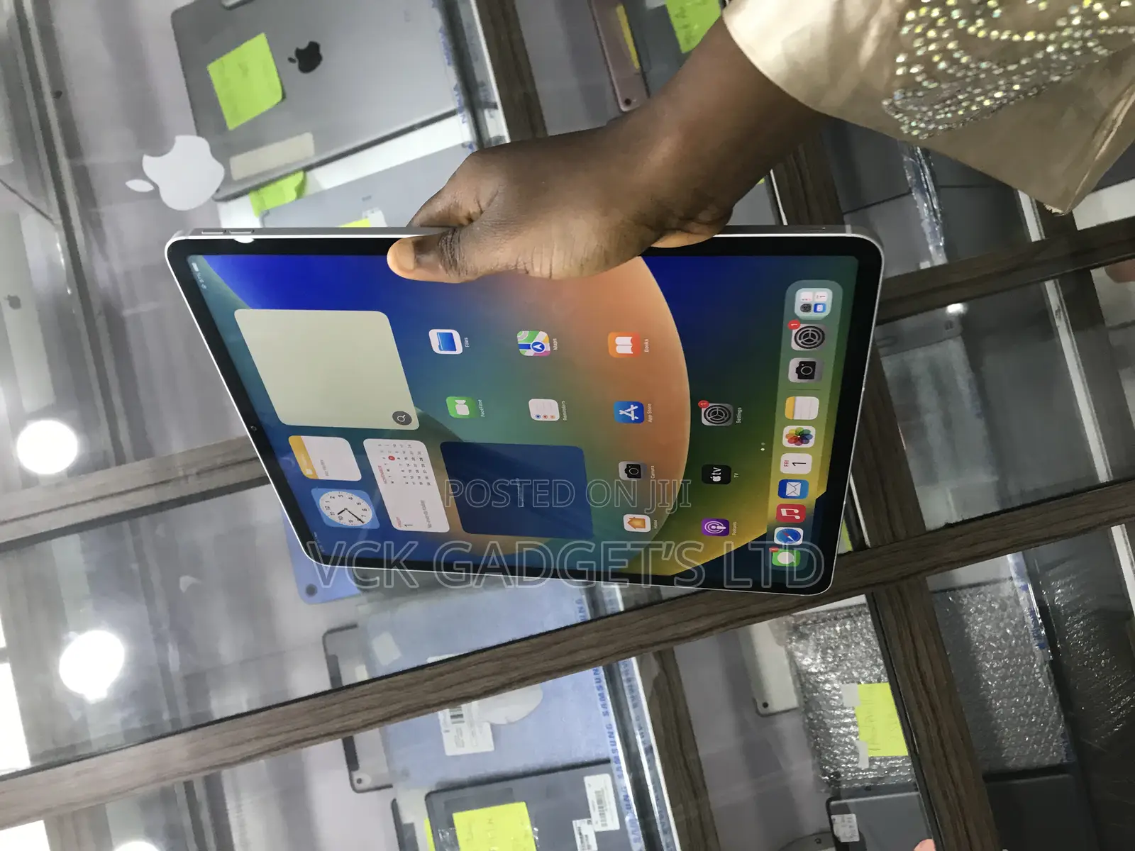 Apple iPad Pro 12.9 (2021) 128 GB Gray