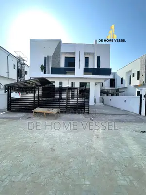 5bdrm Duplex in Lekki for sale