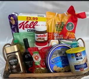 Luxury Hamper for Family and Friends