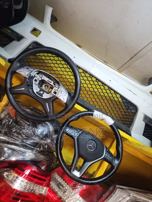 C300 GLK 2013 Steering Wheel