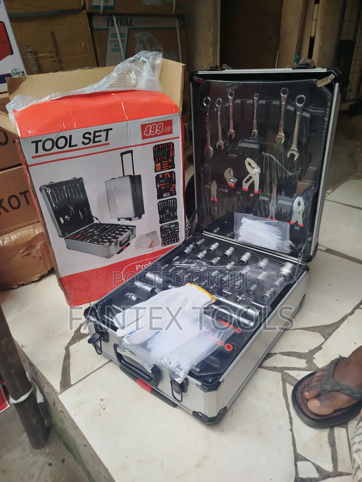 499 PCS Tools Box.