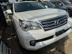 Lexus GX 460 2012 White