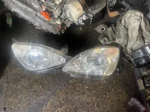 Head 2003 Honda CRV