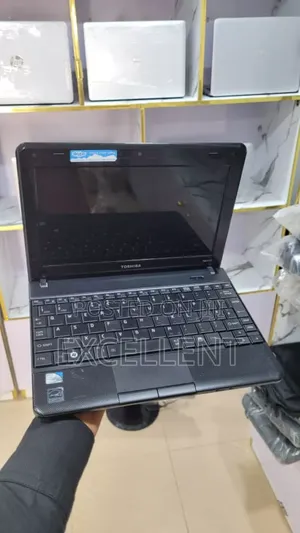 Laptop Toshiba NB510 2GB Intel Atom HDD 320GB