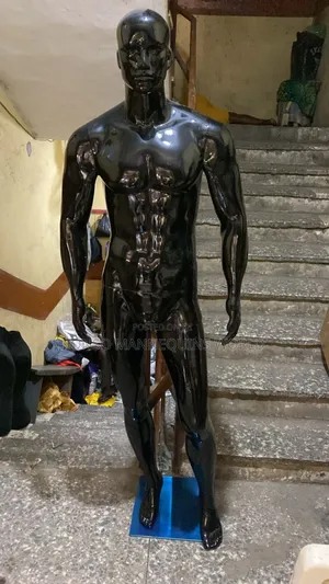 Glossy Black. Male Mannequin With Face