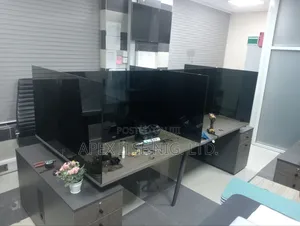 Work Station Glass Partition/ Office Table