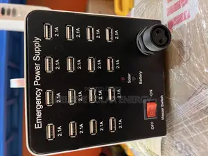 600w Solar Generator It Charges Phones and Laptops