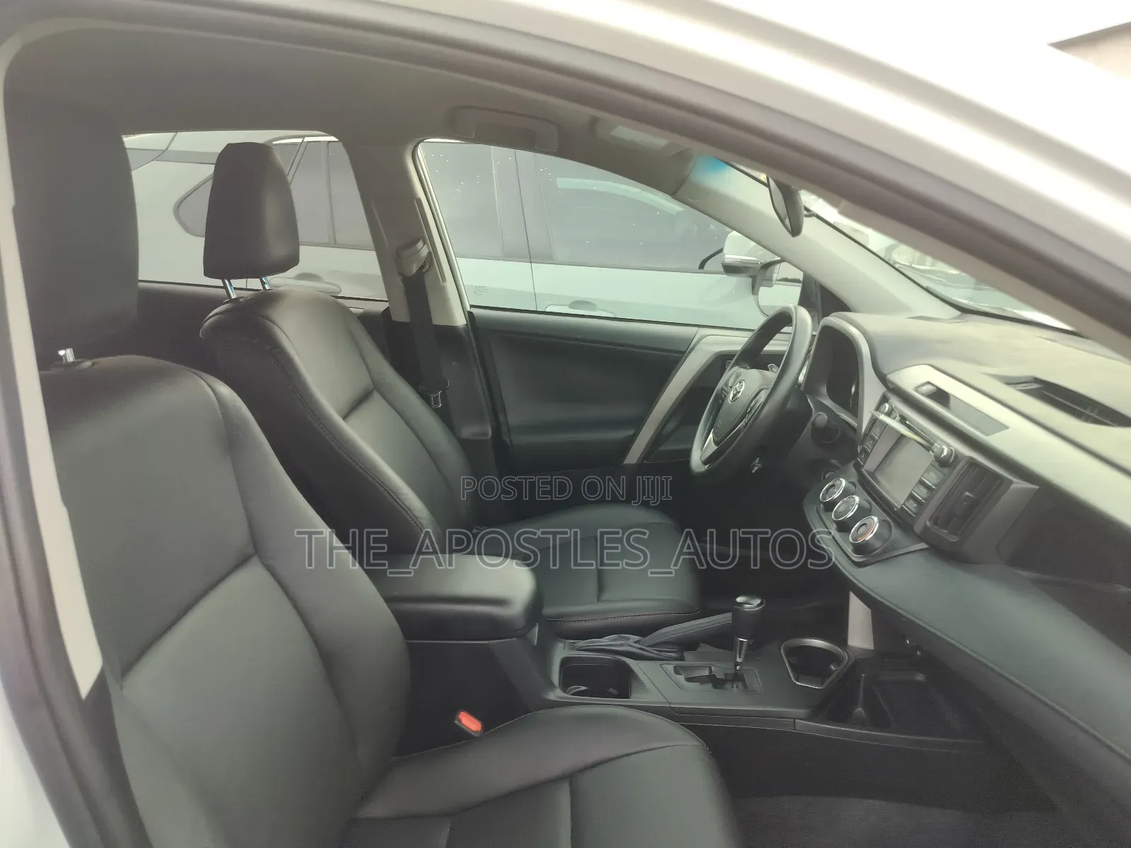 Toyota RAV4 2018 White
