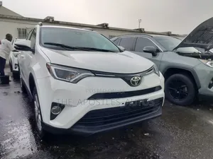Toyota RAV4 2018 White