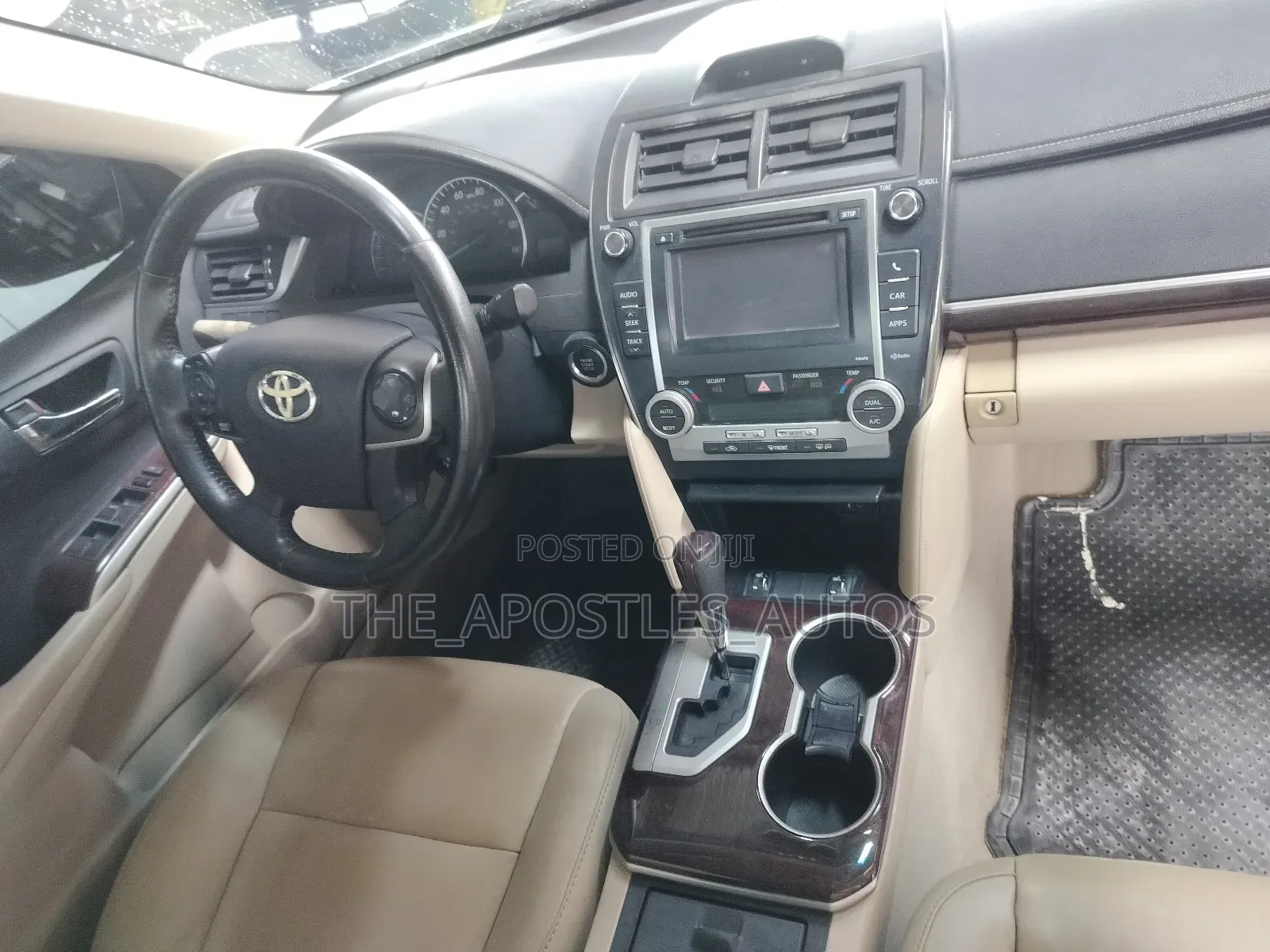Toyota Camry 2014 White