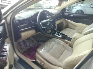 Toyota Camry 2013 Gold