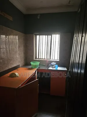 Furnished 2bdrm Block of Flats in Victory Estate Ojodu, Berger