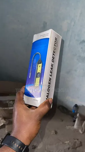Halogen Leak Detector