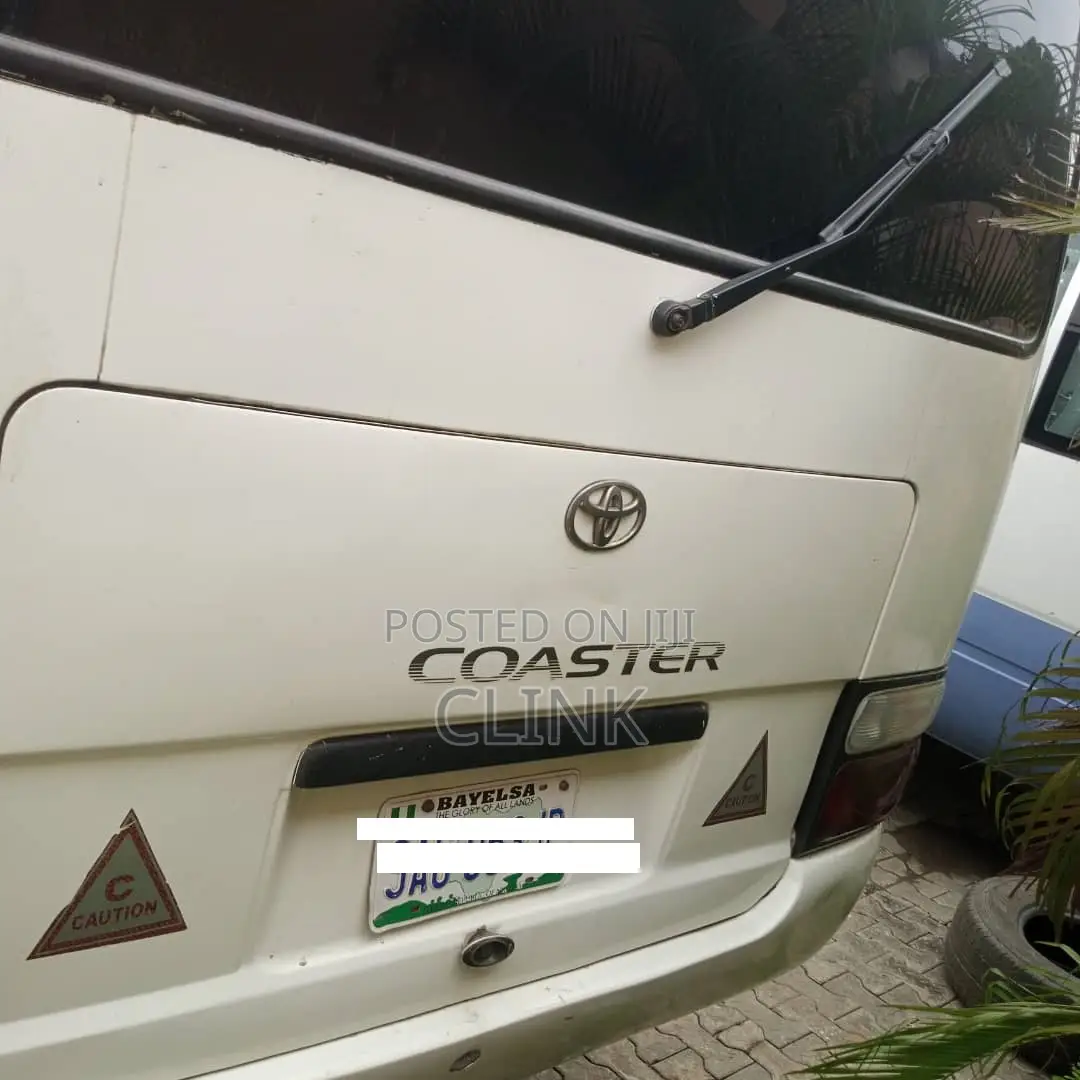 Clean AC Coaster Bus For Rent