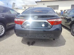 Toyota Camry 2016 Gray
