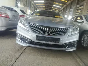Hyundai Grandeur 2015 Silver