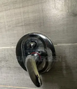Deep Bathroom Accessories Cleaning Service
