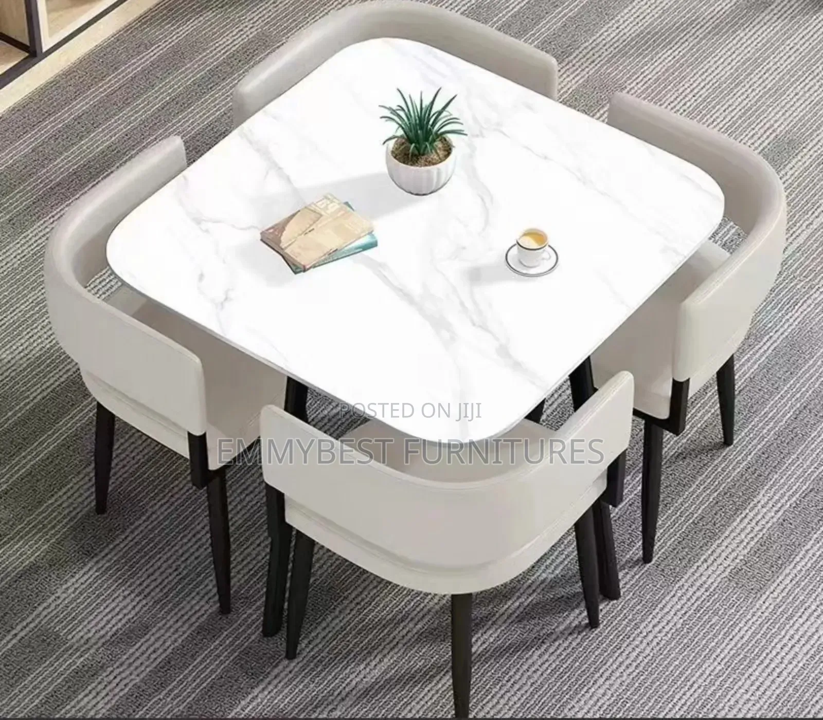 Classic Luxury, Portable Dinning Set.