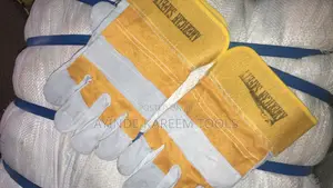 Hand Glove