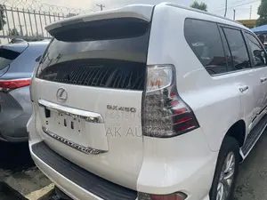 Lexus GX 460 Base 2016 White