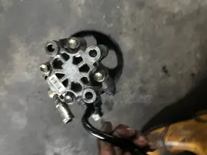 Power Steering Pump for Toyota Avalon 2008 Model