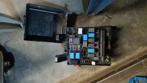 FUSE Box for Hyundai Tucson ( Ix35 )