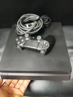 Ps4 Slim With 10 Games Downloaded ( Fc25 Package ) Uk Used