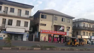 Photo - Very Strategic Property Perfect for Any Commercial Intent