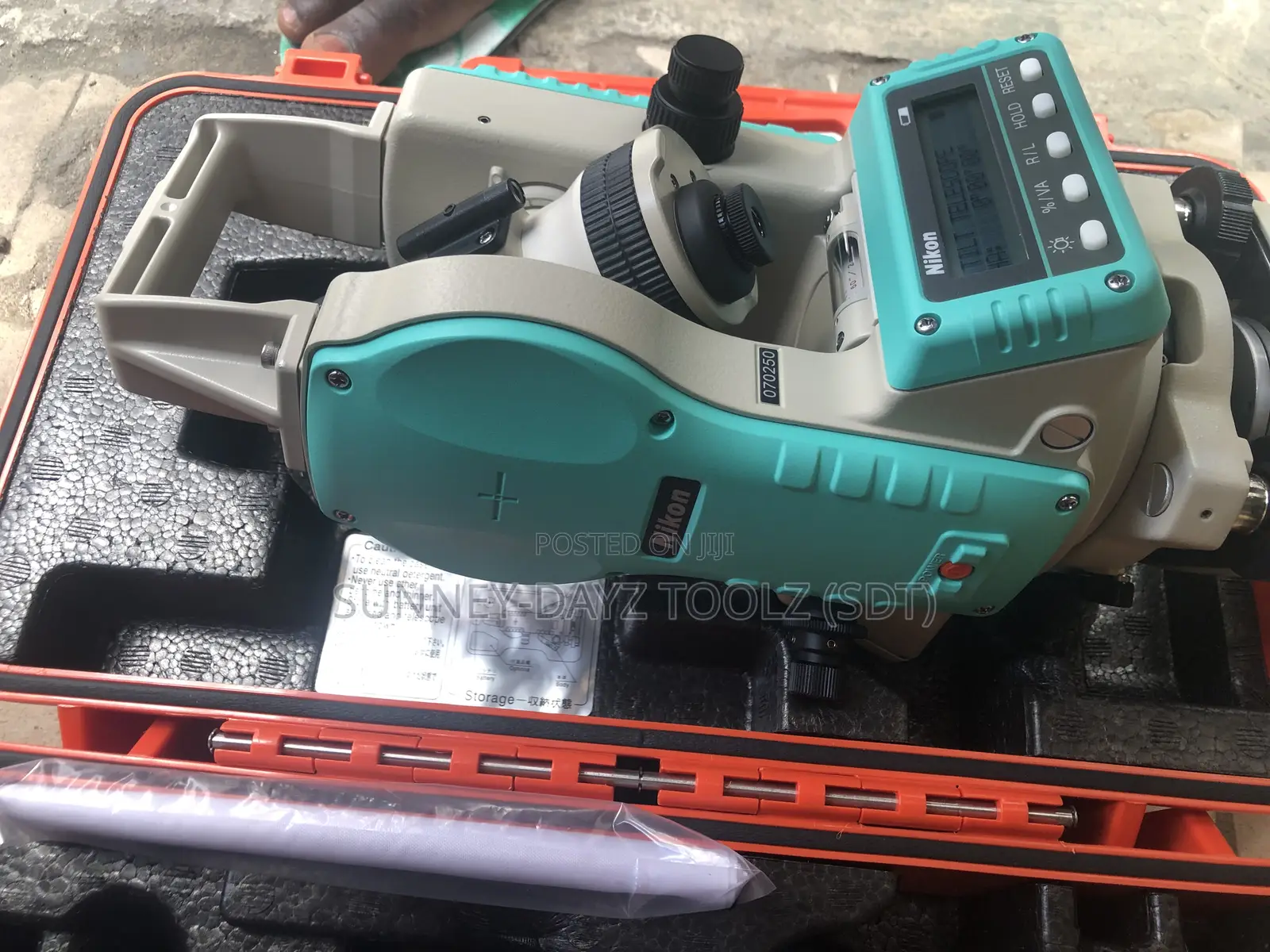 Digital Theodolite