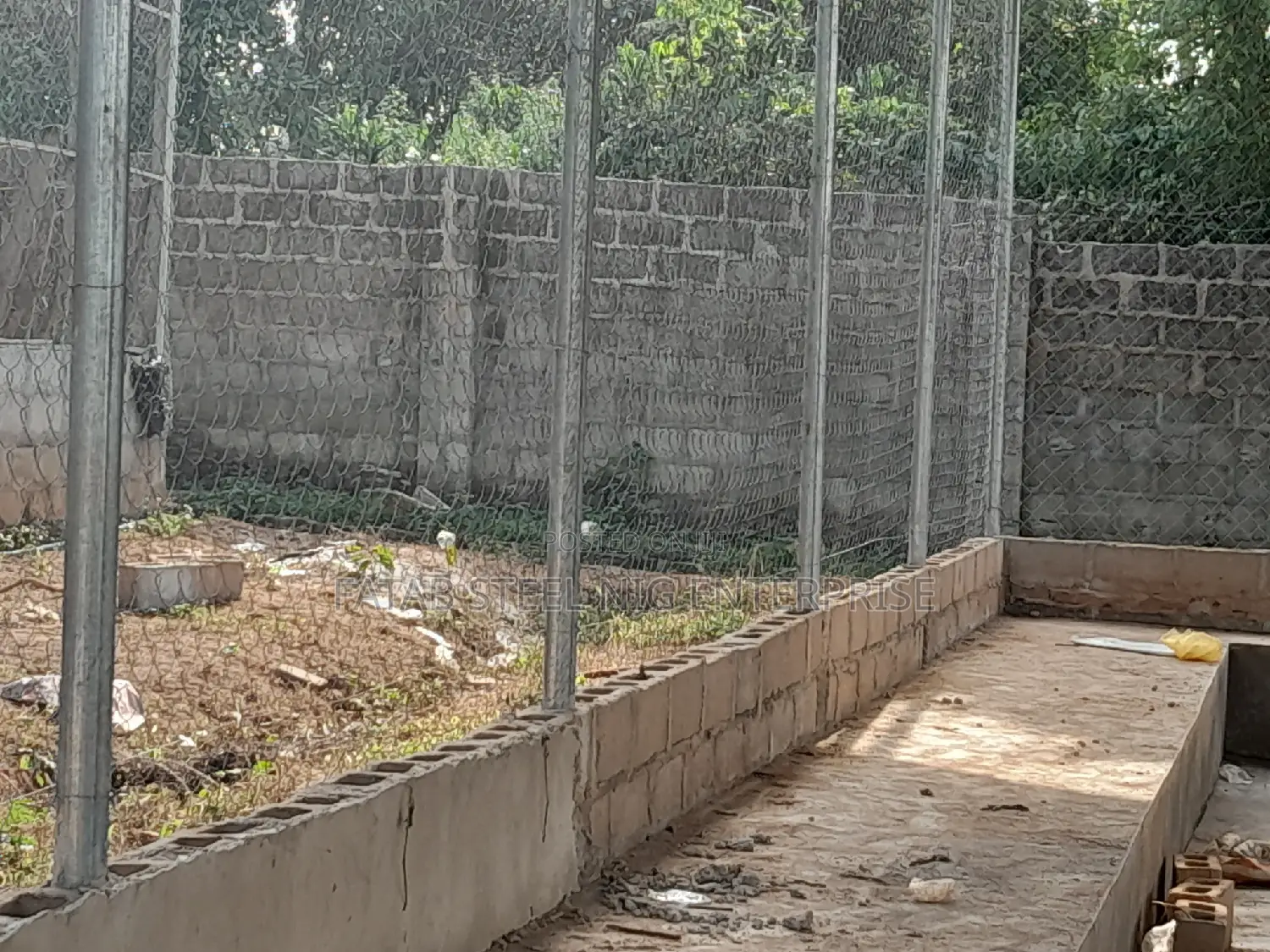 8ft Galvanise Chainlinks Perimeter Fence