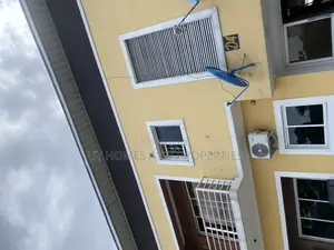 2bdrm Block of Flats in Garden Heights, Port-Harcourt for sale