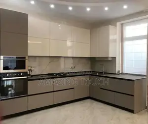 Model Kitchen Cabinet