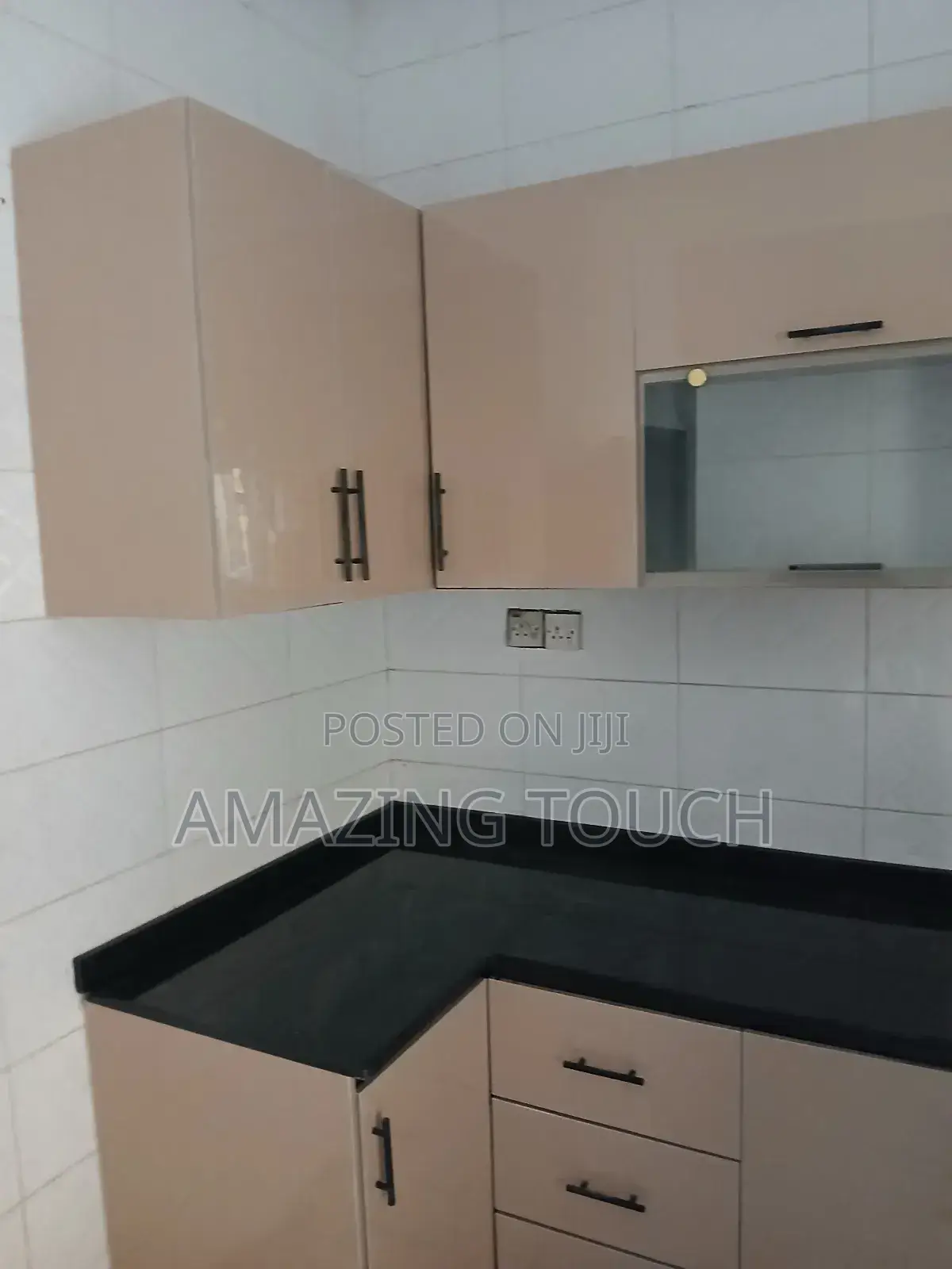 Kitchen Cabinet
