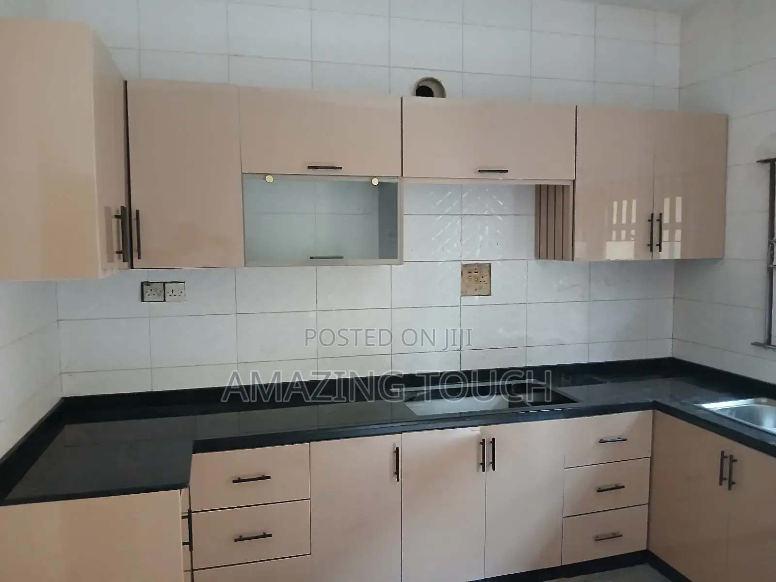 Kitchen Cabinet