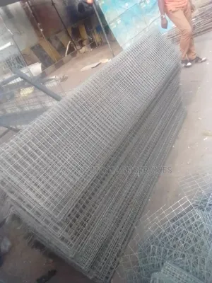 Neat Battery Used Cage