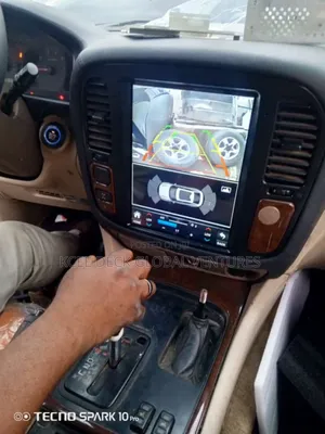 Android Screen for Land Cruiser 2005 Tesla Is Available
