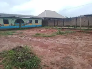 3bdrm Apartment in Ado-Odo/Ota for sale