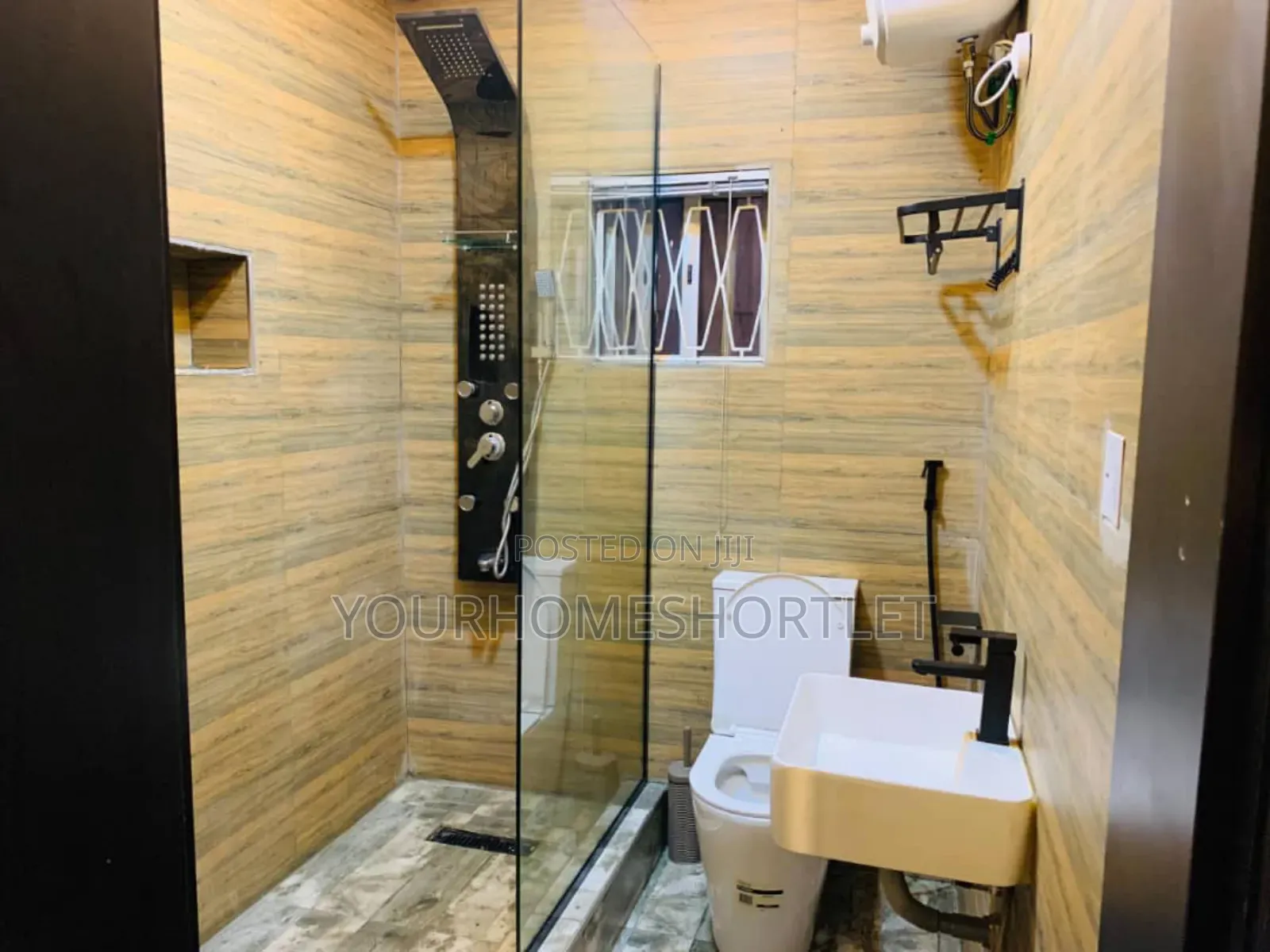 2 Bedroom With Pool