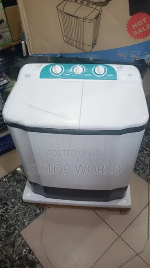 Photo - 5.5kg Tekno Cool Twin Tub Washing Machine