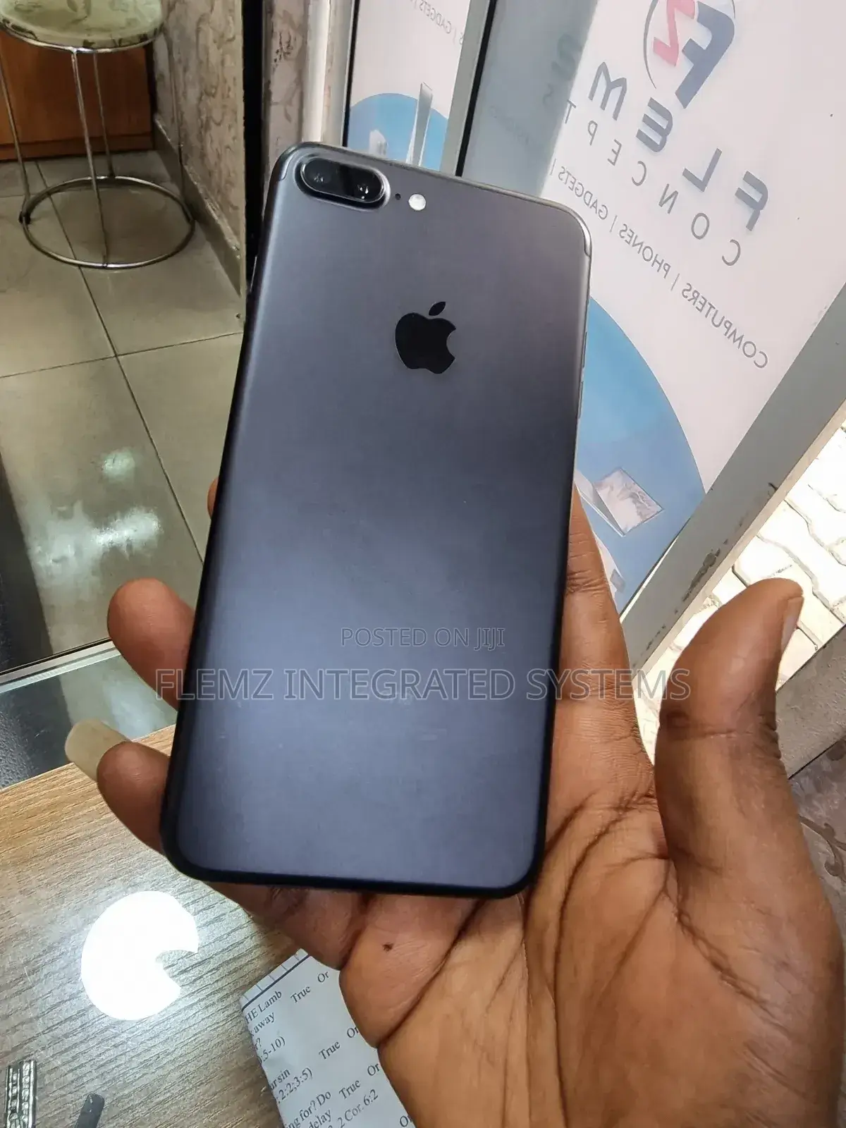 Apple iPhone 7 Plus 32 GB Black