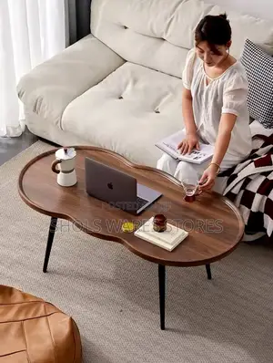 Simple Centre Table