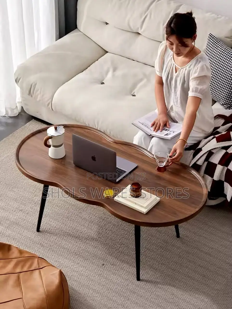 Simple Centre Table