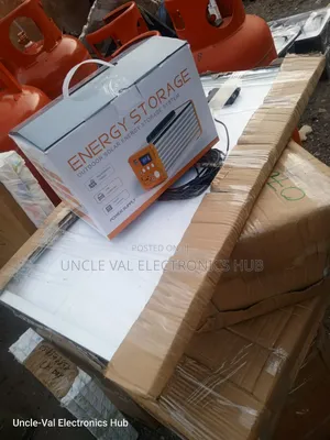 Energy Storage 300w Solar Generator With Panel