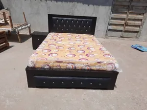 4/6 Bedframe With Mouka Mattress
