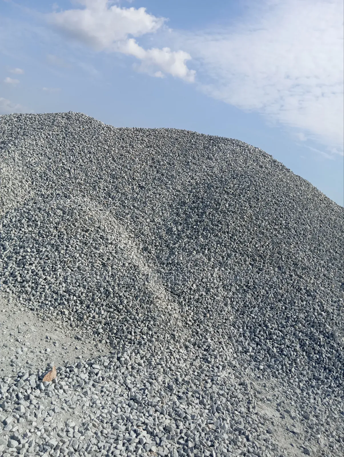 Iron Black Chippings
