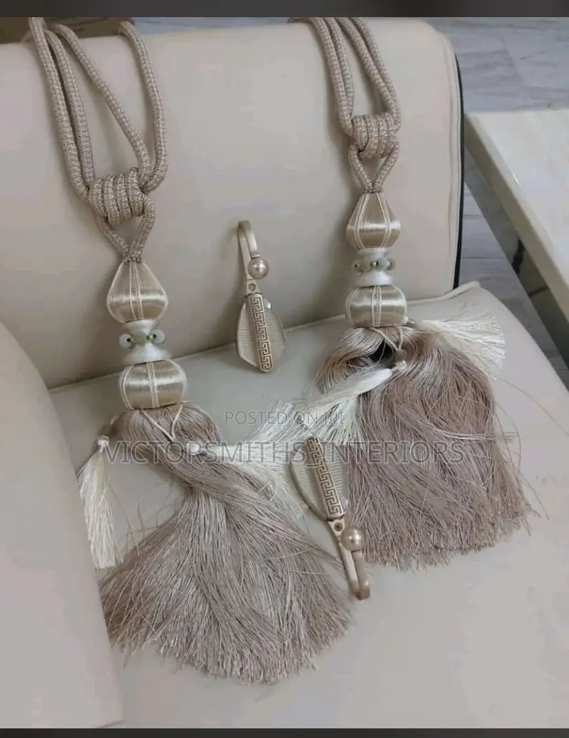 Luxury Curtains Tieback and Hook