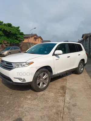 Photo - Toyota Highlander Limited 2012 White